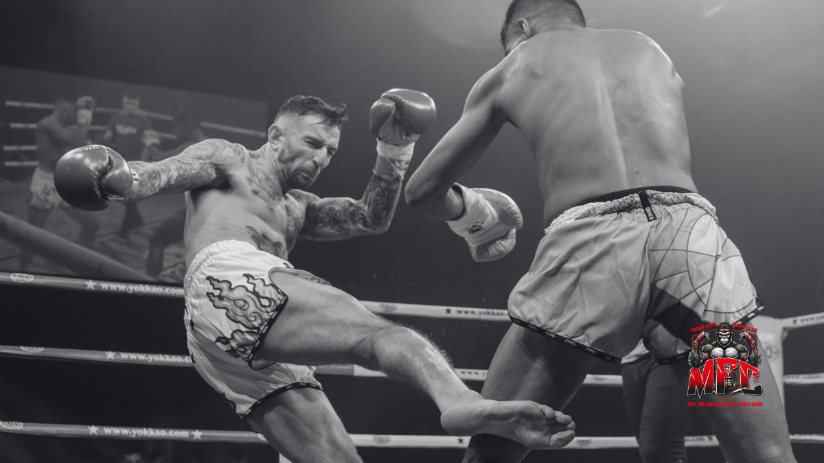 Muay Thai - Low kick (coup de pied bas)